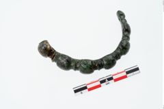 Foto von Bronzeknotenarmreif (NHMW-PRAE-026122)